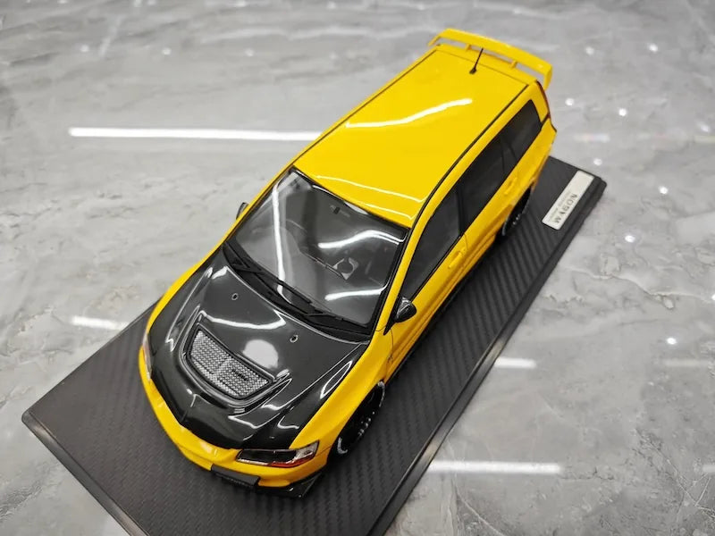 1:18 Mitsubishi 2005 Lancer Evo IX Wagon Yellow Die Cast Model Car