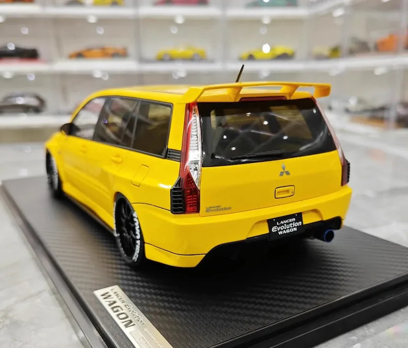 1:18 Mitsubishi 2005 Lancer Evo IX Wagon Yellow Die Cast Model Car