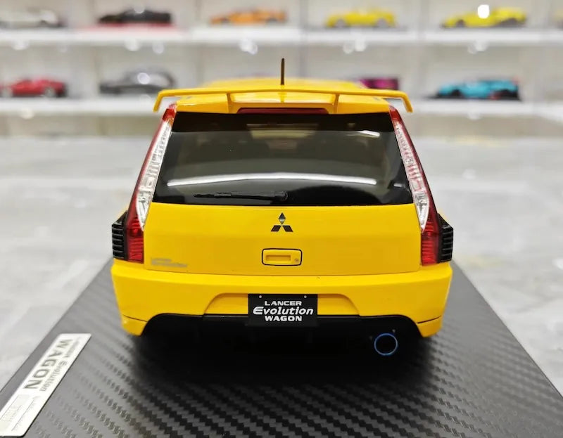 1:18 Mitsubishi 2005 Lancer Evo IX Wagon Yellow Die Cast Model Car