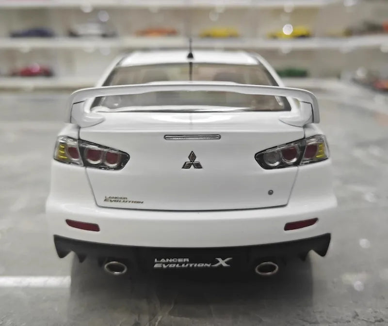 1:18 Mitsubishi 2008 Lancer Evo X Metallic Die Cast Model Car