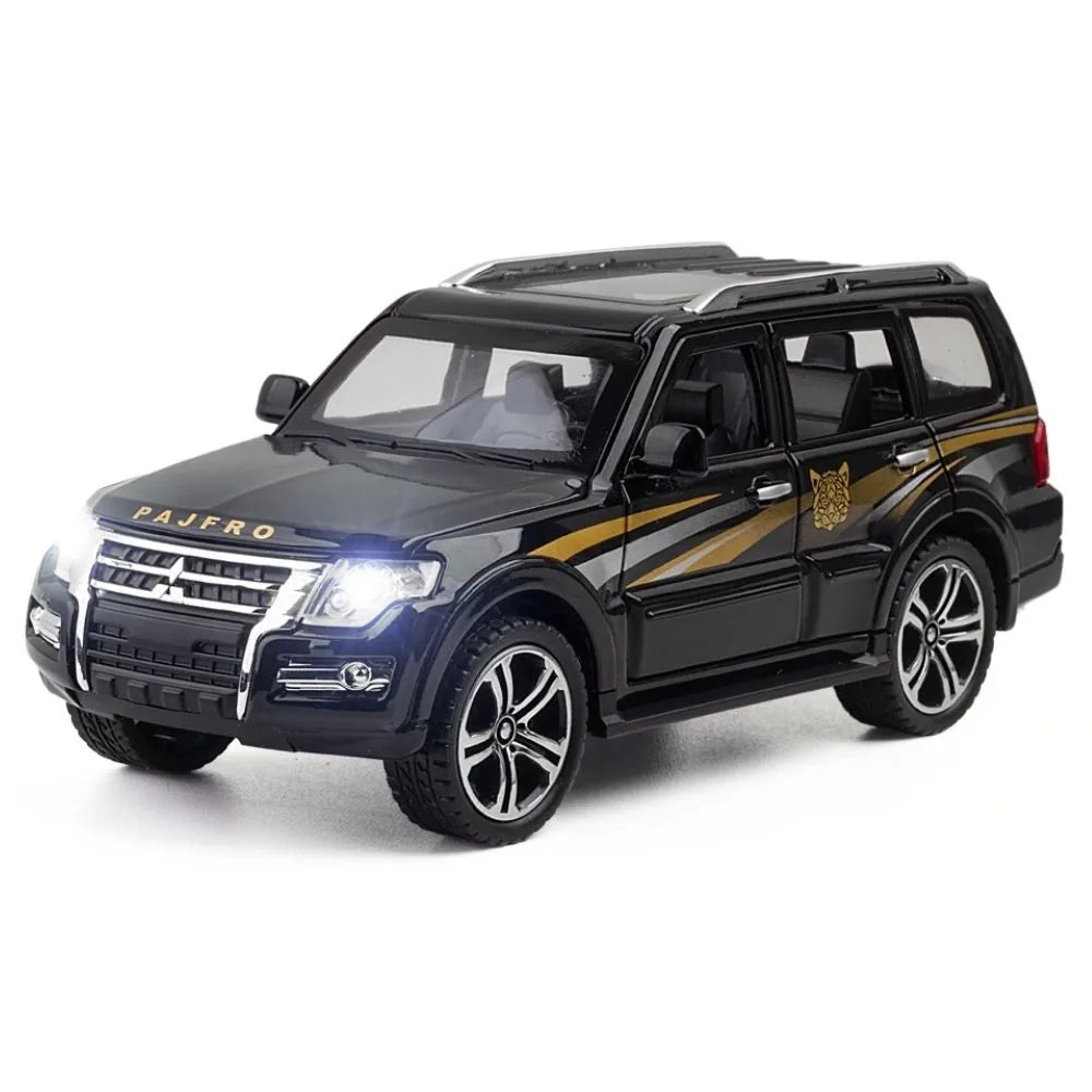 1:32 Mitsubishi 2015 Pajero Die Cast Model Car