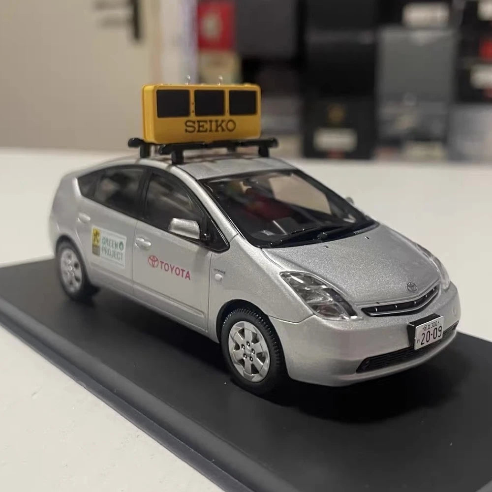 [MonoX] 1:43 Toyota 2009 Prius Tokyo Marathon Official Pace Silver Model Car Die-Cast