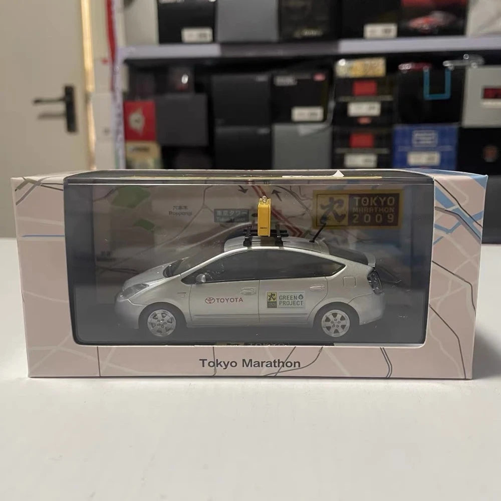 [MonoX] 1:43 Toyota 2009 Prius Tokyo Marathon Official Pace Silver Model Car Die-Cast