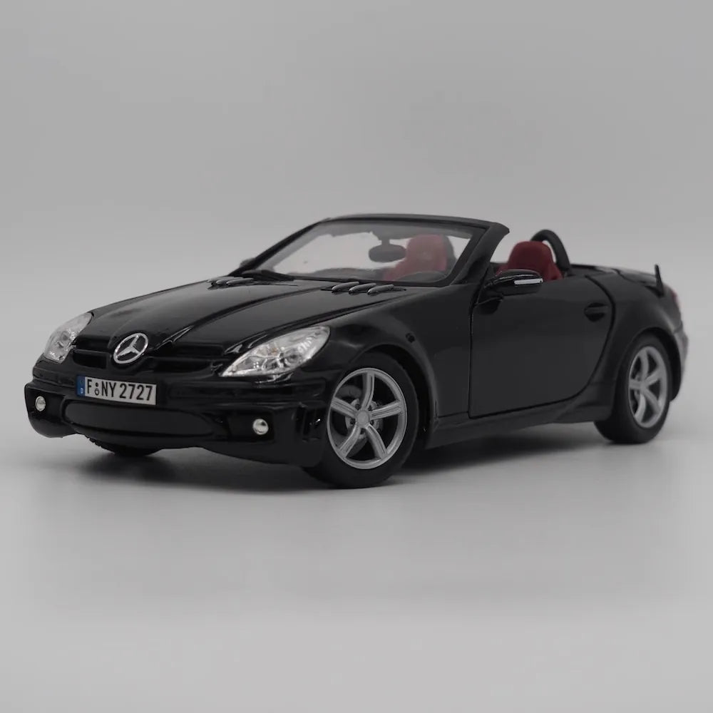 [MotorMax] 1:18 Mercedes-Benz 2004 SLK-Class R171 svart modellbil Die-Cast
