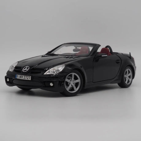 [MotorMax] 1:18 Mercedes-Benz 2004 SLK-Class R171 Black Model Car Die-Cast