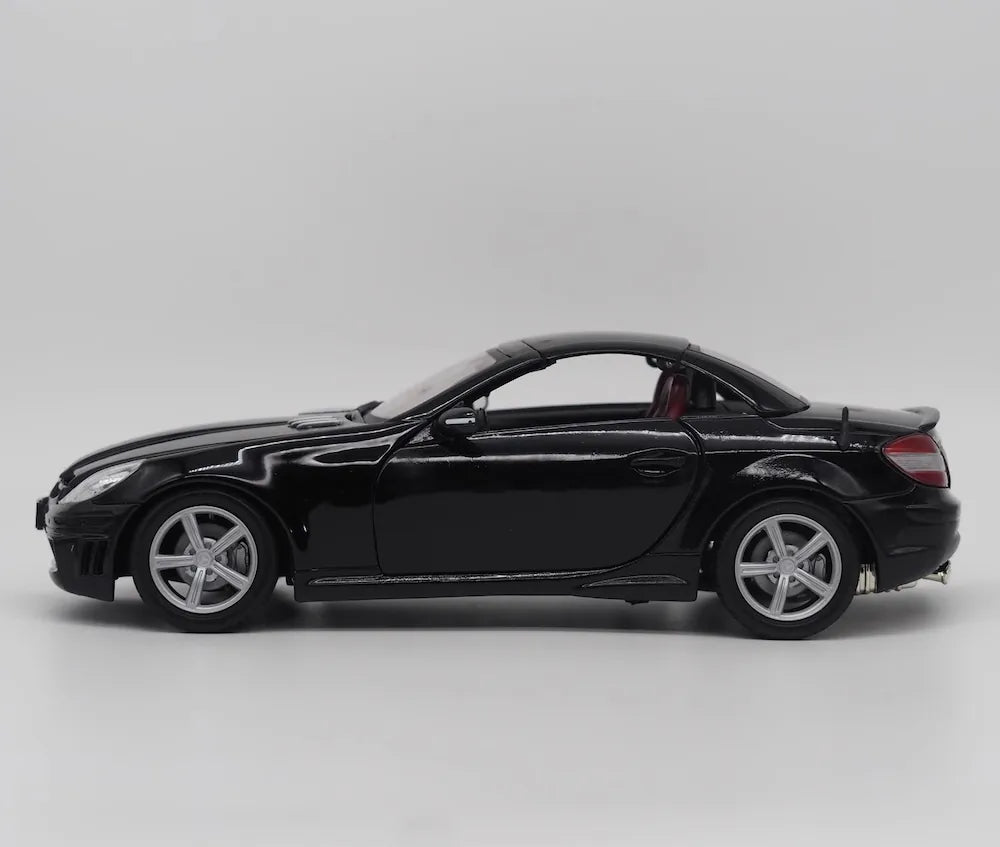 [MotorMax] 1:18 Mercedes-Benz 2004 SLK-Class R171 Black Model Car Die-Cast