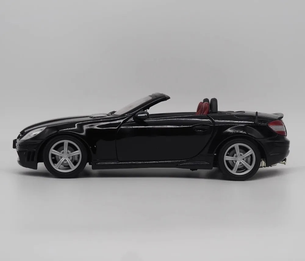 [MotorMax] 1:18 Mercedes-Benz 2004 SLK-Class R171 Black Model Car Die-Cast