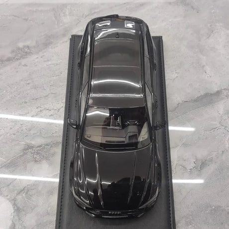 [MotorHelix] 1:18 Audi 2020 RS6 Avant C8 Black Model Car Resin