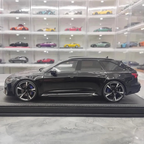 [MotorHelix] 1:18 Audi 2020 RS6 Avant C8 Black Model Car Resin