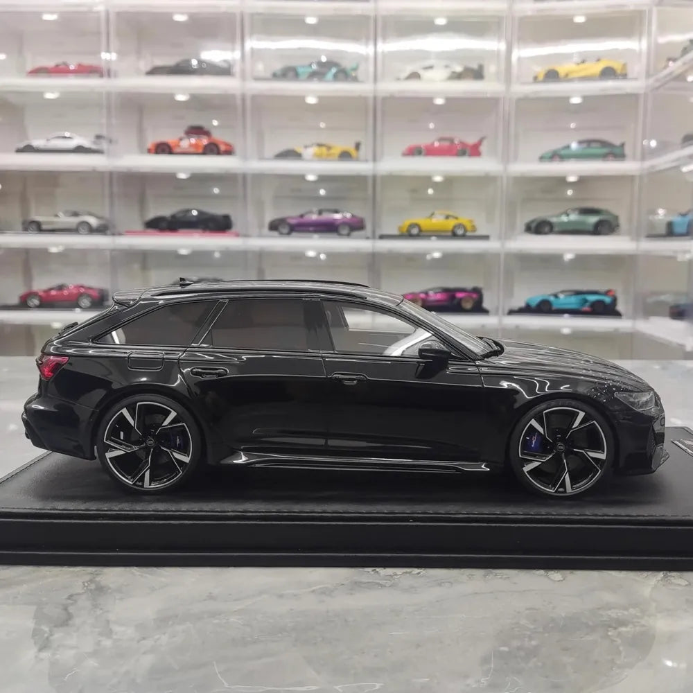 [MotorHelix] 1:18 Audi 2020 RS6 Avant C8 Black Model Car Resin