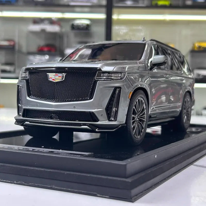 [MotorHelix] 1:18 Cadillac 2023 Escalade gris voiture miniature Resin