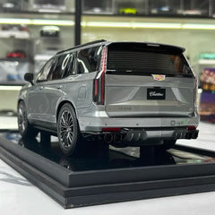 [MotorHelix] 1:18 Cadillac 2023 Escalade Gray Model Car Resin