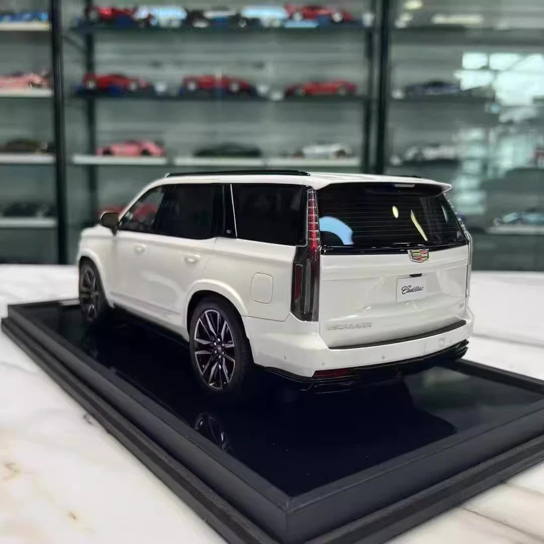 [MotorHelix] 1:18 Cadillac 2023 Escalade White Model Car Resin