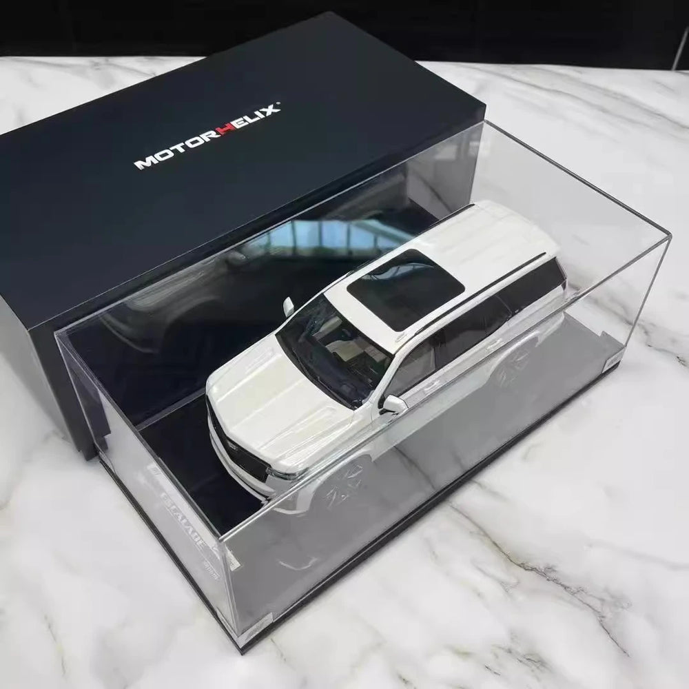 [MotorHelix] 1:18 Cadillac 2023 Escalade White Model Car Resin