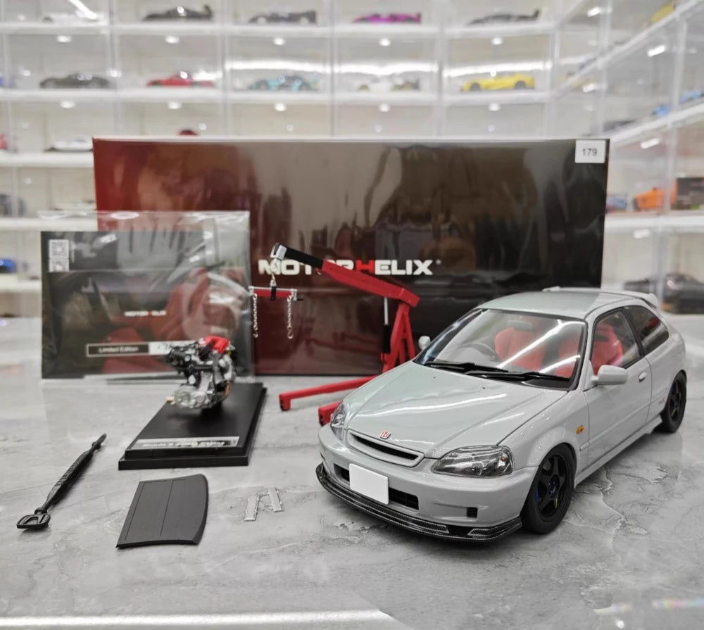 [MotorHelix] 1:18 Honda 1997 Civic Type R EK9 Gray Model Car Die-Cast