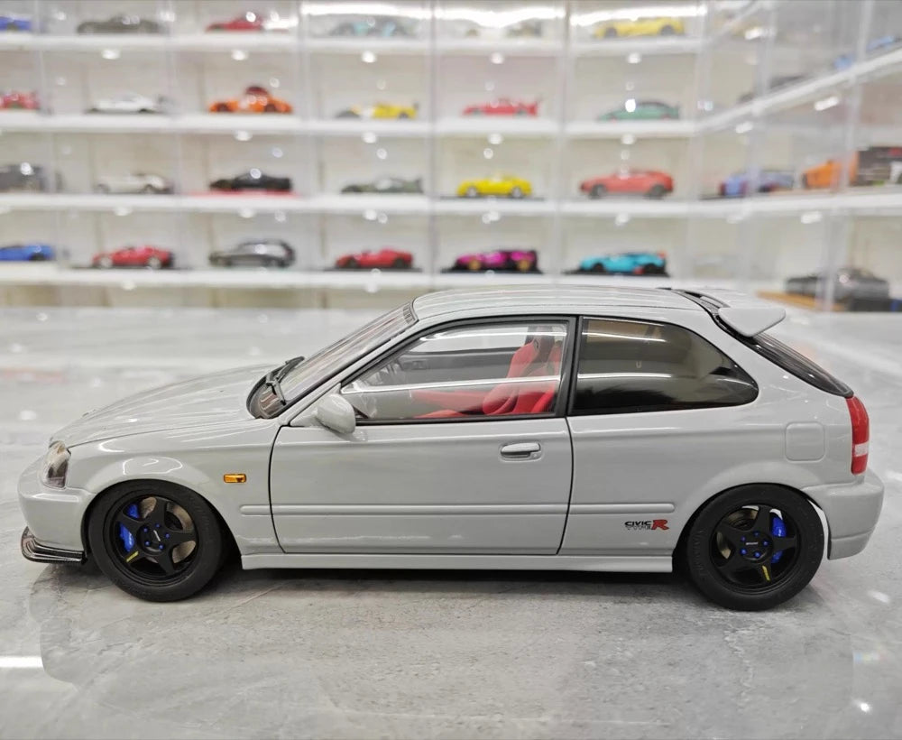 [MotorHelix] 1:18 Honda 1997 Civic Type R EK9 Gray Model Car Die-Cast