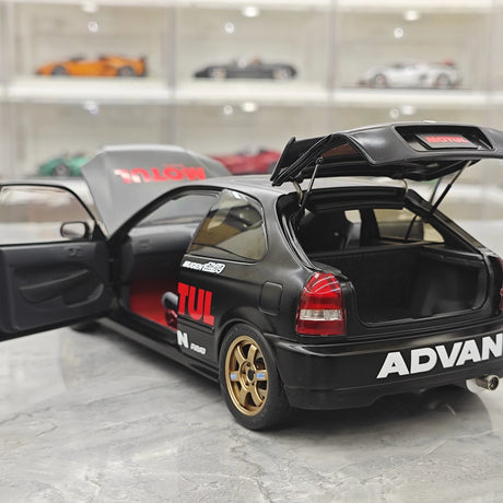 MotorHelix Honda 1997 Civic Type R EK9 Motul Black 1:18 – Modello da collezione pressofuso