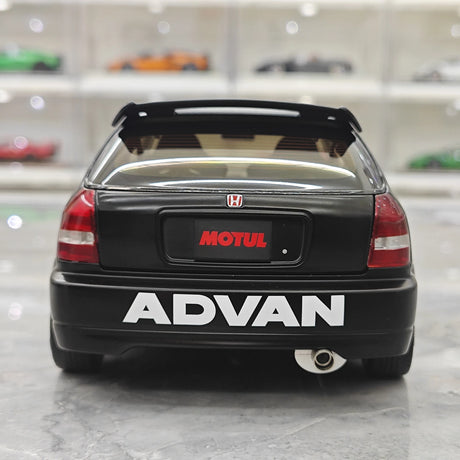 MotorHelix Honda 1997 Civic Type R EK9 Motul Black 1:18 – Modello da collezione pressofuso