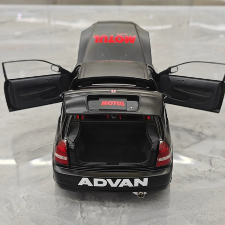MotorHelix Honda 1997 Civic Type R EK9 Motul Black 1:18 – Modello da collezione pressofuso