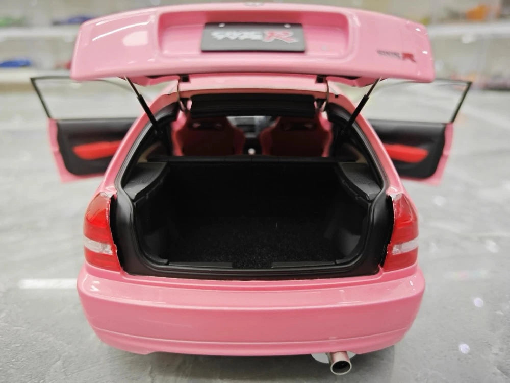 [MotorHelix] 1:18 Honda 1997 Civic Type R EK9 Pink Model Car Die-Cast