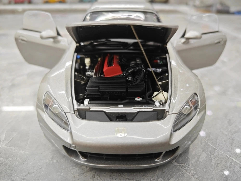 [MotorHelix] 1:18 Honda 2005 S2000 AP2 Gray Model Car Die-Cast
