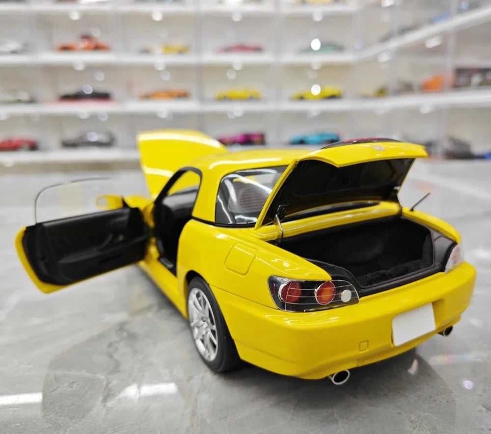 [MotorHelix] 1:18 Honda 2005 S2000 AP2 Yellow Model Car Die-Cast