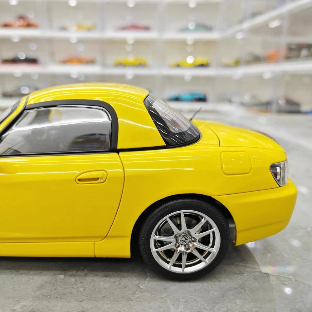 [MotorHelix] 1:18 Honda 2005 S2000 AP2 Yellow Model Car Die-Cast