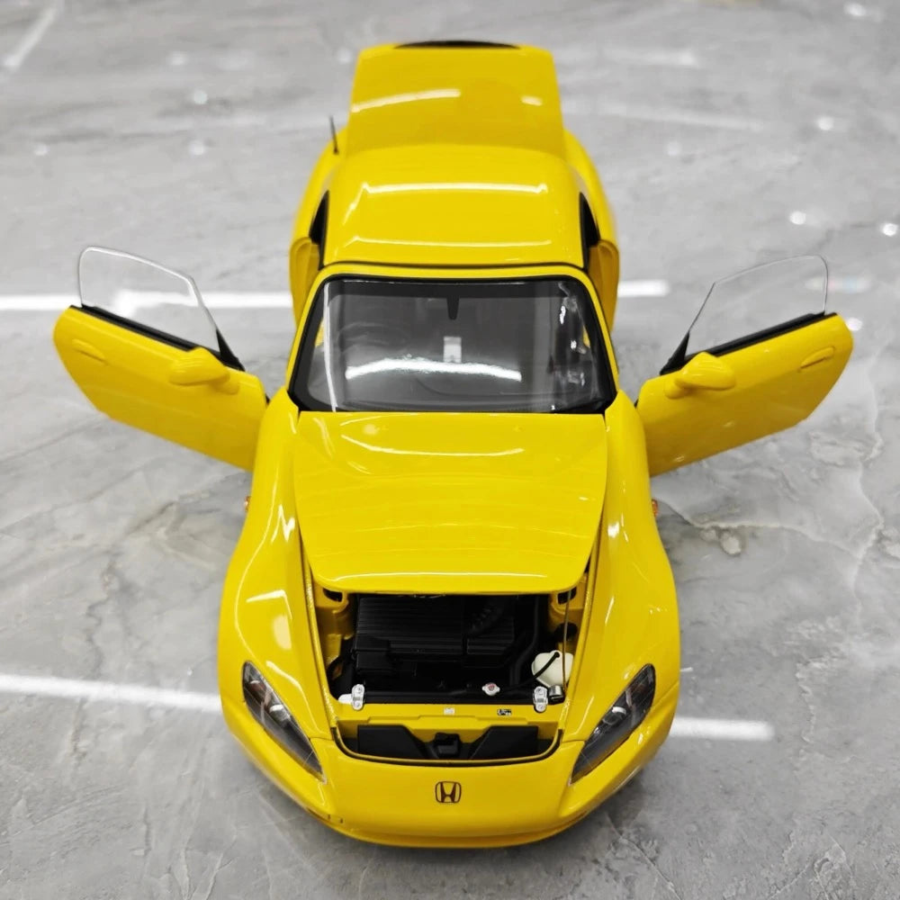 [MotorHelix] 1:18 Honda 2005 S2000 AP2 Yellow Model Car Die-Cast