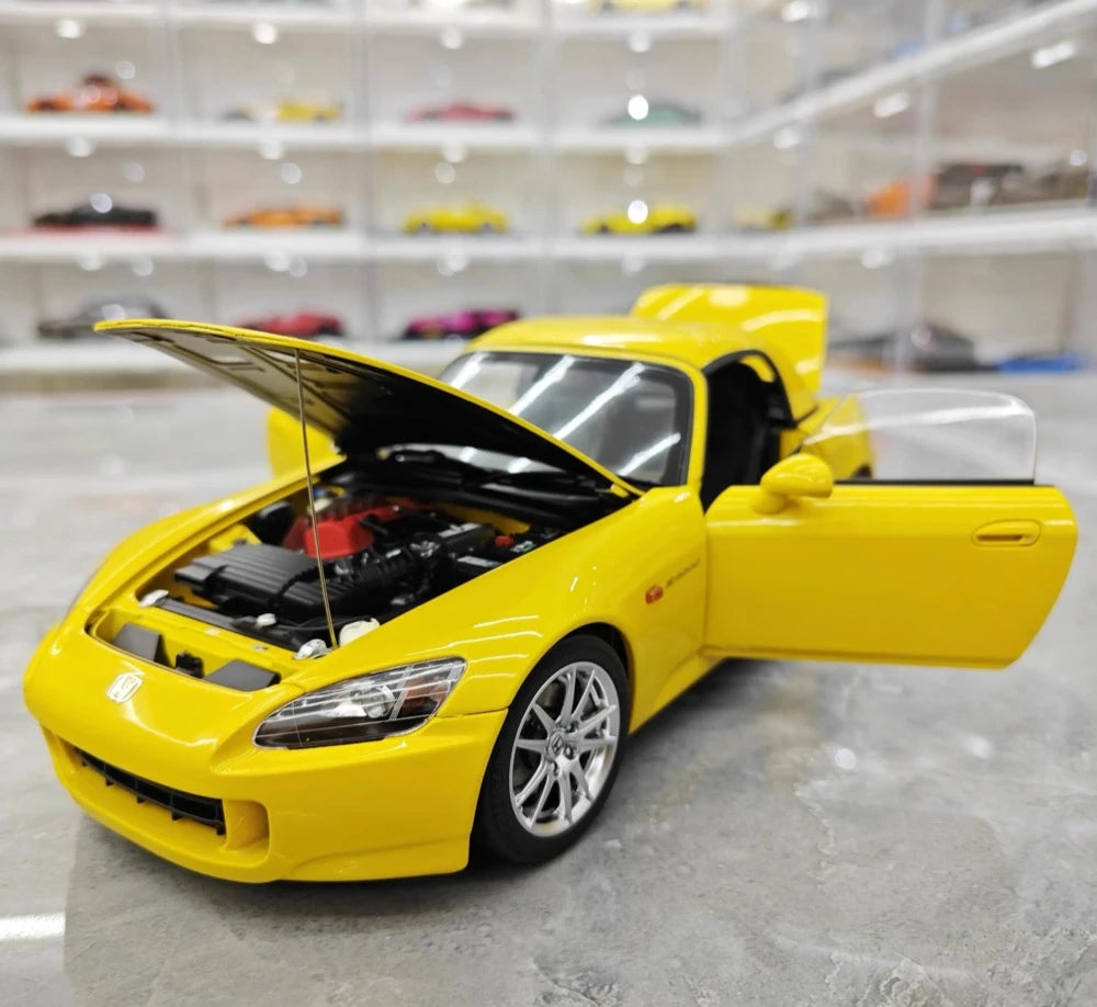 [MotorHelix] 1:18 Honda 2005 S2000 AP2 Yellow Model Car Die-Cast