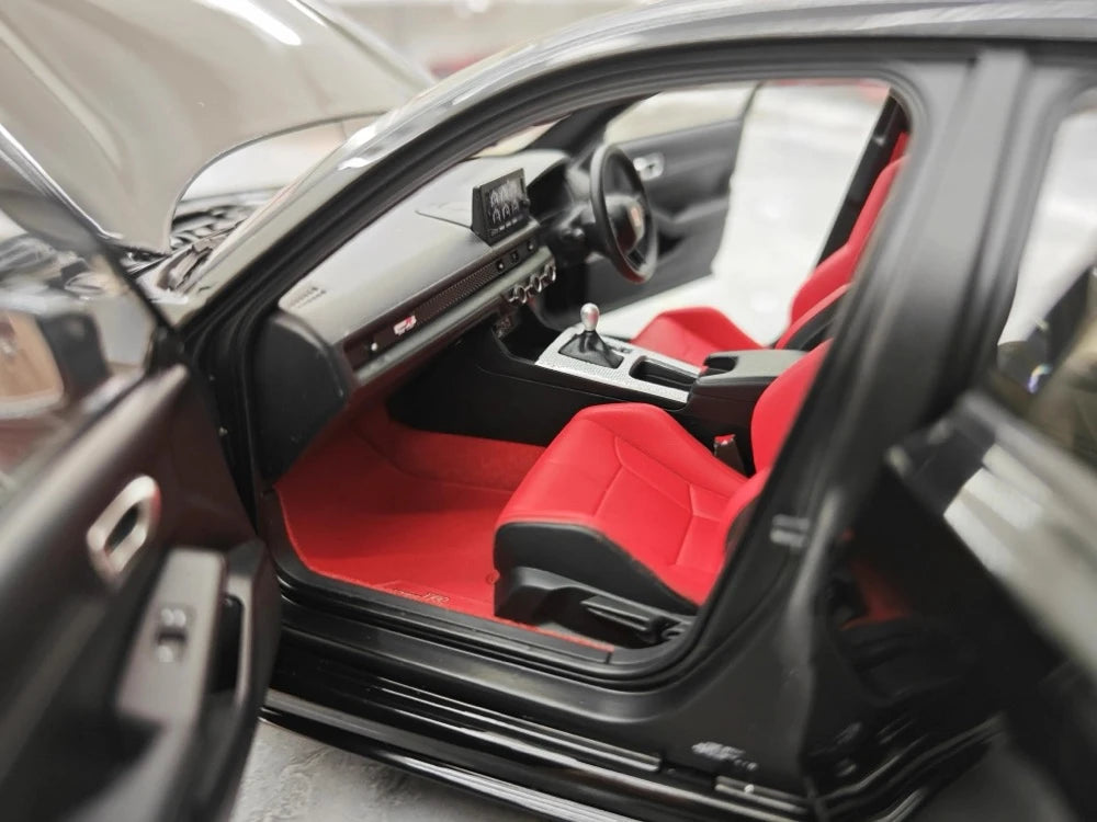 [MotorHelix] 1:18 Honda 2023 Civic Type R Black Model Car Die-Cast