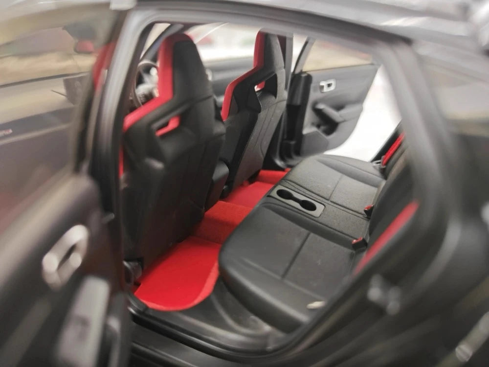[MotorHelix] 1:18 Honda 2023 Civic Type R Black Model Car Die-Cast
