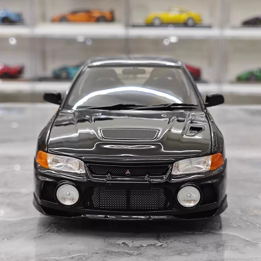 [MotorHelix] 1:18 Mitsubishi 1997 Lancer Evolution IV Black Model Car Die-Cast