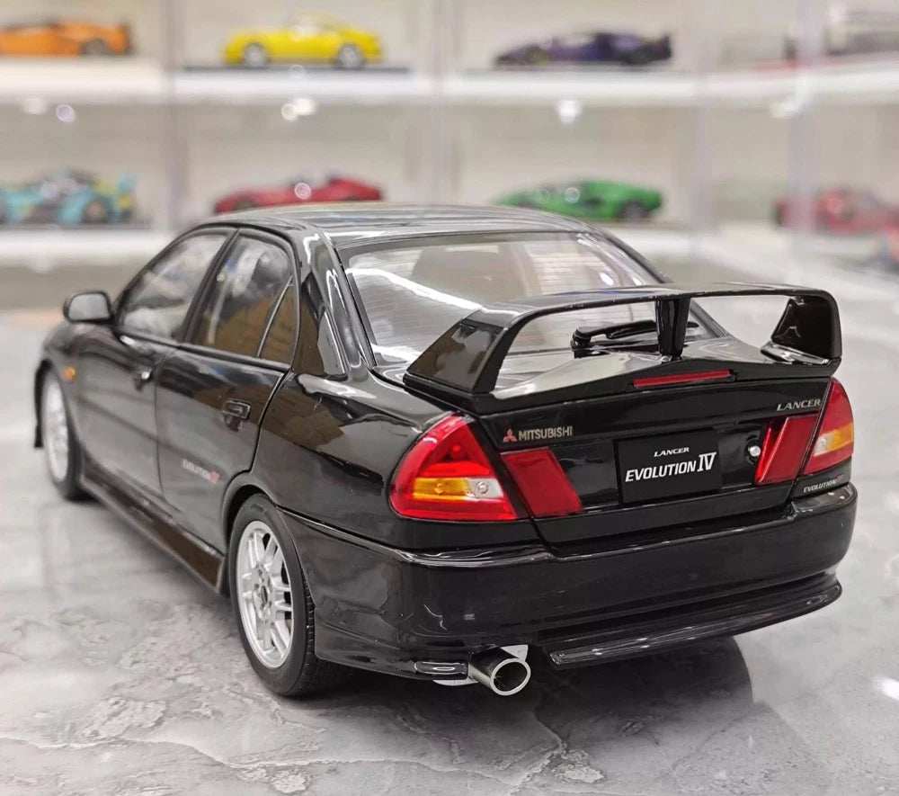 [MotorHelix] 1:18 Mitsubishi 1997 Lancer Evolution IV Black Model Car Die-Cast