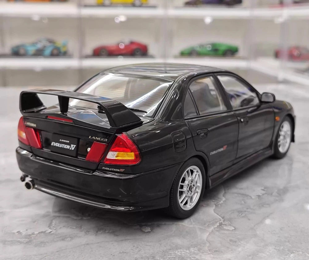 [MotorHelix] 1:18 Mitsubishi 1997 Lancer Evolution IV Black Model Car Die-Cast