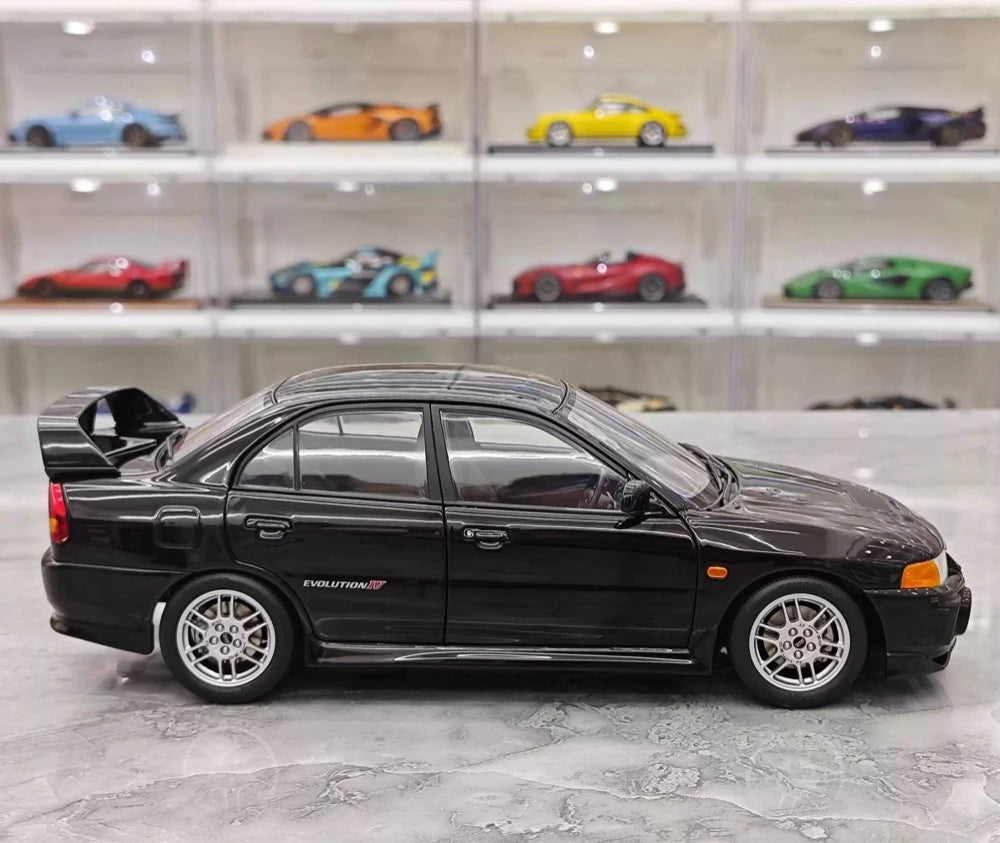 [MotorHelix] 1:18 Mitsubishi 1997 Lancer Evolution IV Black Model Car Die-Cast