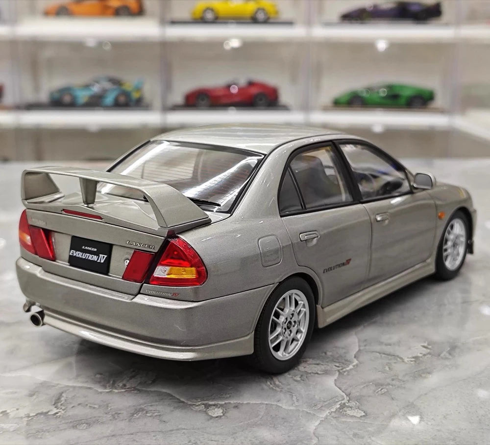 [MotorHelix] 1:18 Mitsubishi 1997 Lancer Evolution IV Gray Model Car Die-Cast