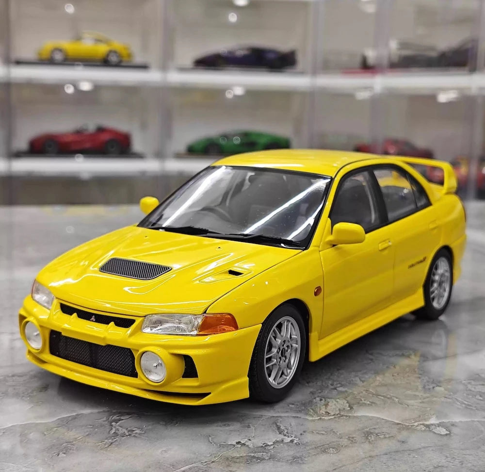 [MotorHelix] 1:18 Mitsubishi 1997 Lancer Evolution IV Yellow Model Car Die-Cast