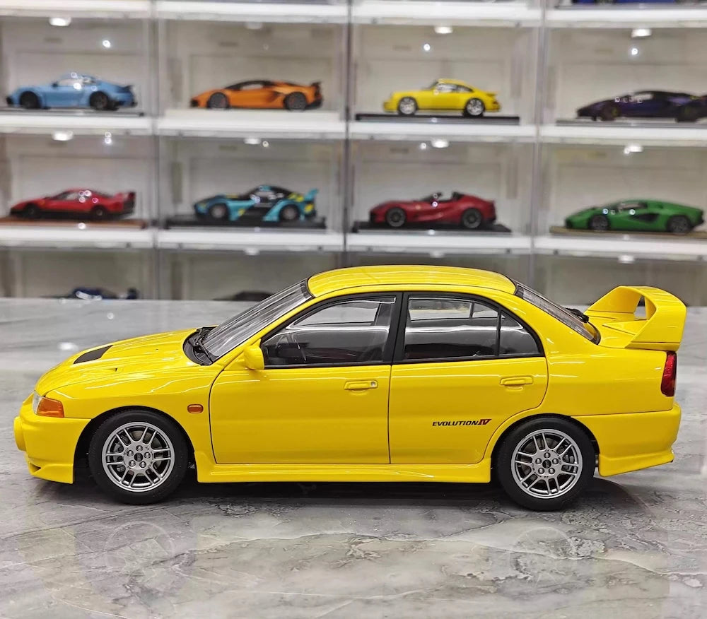 [MotorHelix] 1:18 Mitsubishi 1997 Lancer Evolution IV Yellow Model Car Die-Cast