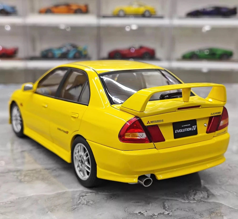 [MotorHelix] 1:18 Mitsubishi 1997 Lancer Evolution IV Yellow Model Car Die-Cast