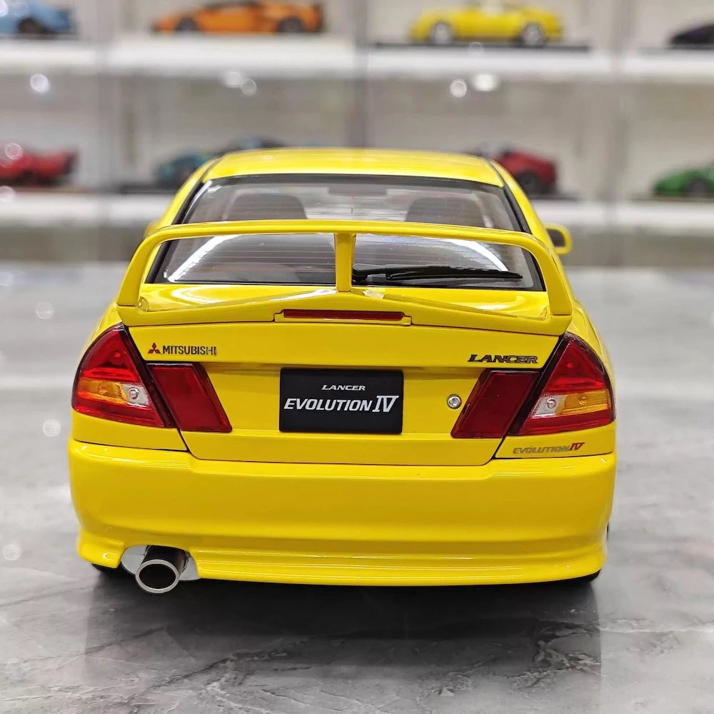 [MotorHelix] 1:18 Mitsubishi 1997 Lancer Evolution IV Yellow Model Car Die-Cast