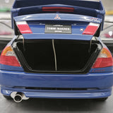 MotorHelix Mitsubishi 2000 Lancer Evolution VI GSR Tommi Makinen Edition Blue 1:18 – Sammelobjekt aus Druckguss