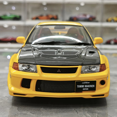 MotorHelix Mitsubishi 2000 Lancer Evolution VI GSR Tommi Makinen Edition Yellow 1:18 – Collectible Diecast Model Die-Cast