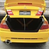MotorHelix Mitsubishi 2000 Lancer Evolution VI GSR Tommi Makinen Edition Yellow 1:18 – Sammelobjekt aus Druckguss