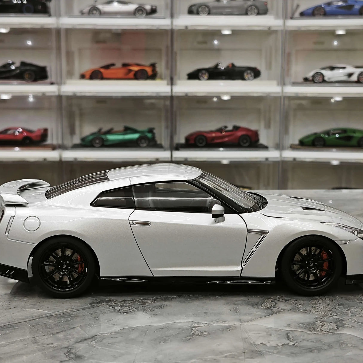 MotorHelix Nissan 2007 GT-R R35 Metal Silver 1:18 – Collectible Diecast Model Die-Cast