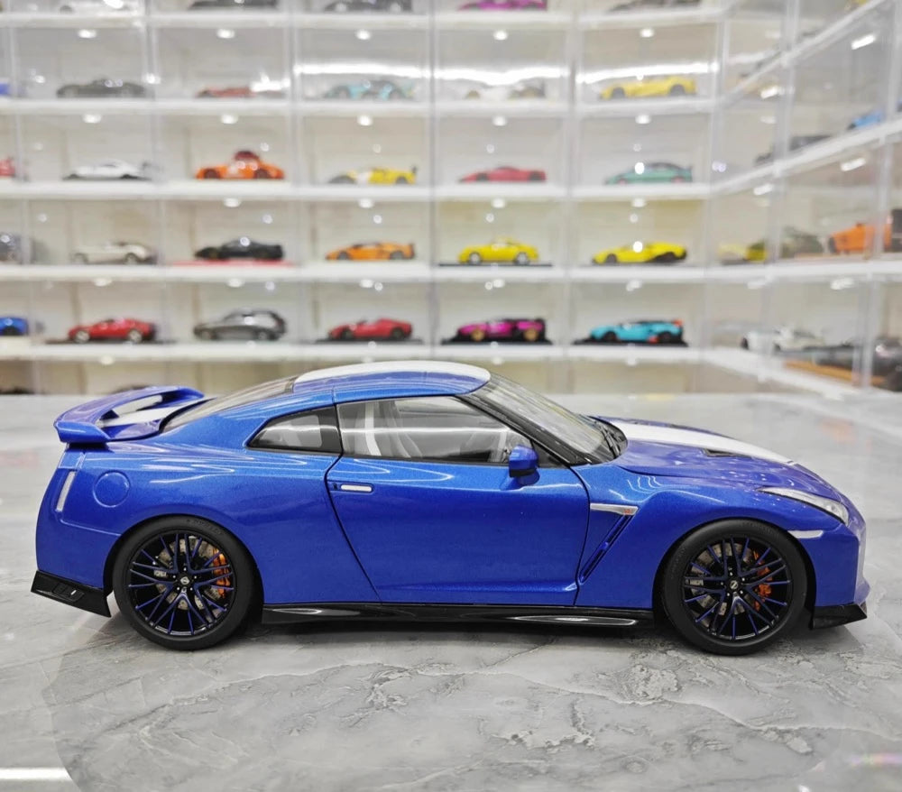 [MotorHelix] 1:18 Nissan 2019 GT-R R35 50th Anniversary bleu voiture miniature Die-Cast