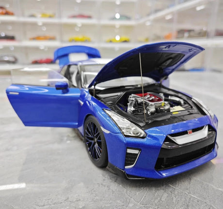 [MotorHelix] 1:18 Nissan 2019 GT-R R35 50th Anniversary Blue Model Car Die-Cast