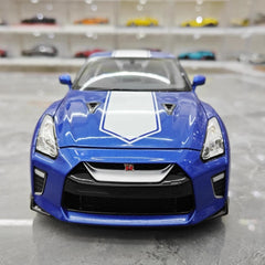 [MotorHelix] 1:18 Nissan 2019 GT-R R35 50th Anniversary bleu voiture miniature Die-Cast