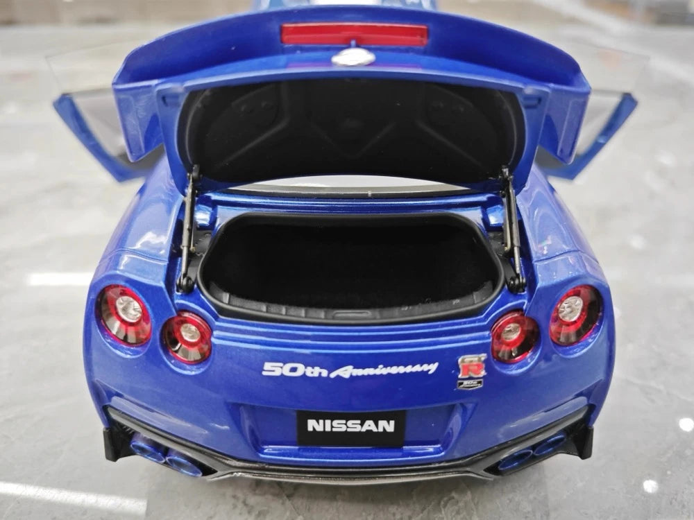 [MotorHelix] 1:18 Nissan 2019 GT-R R35 50th Anniversary bleu voiture miniature Die-Cast