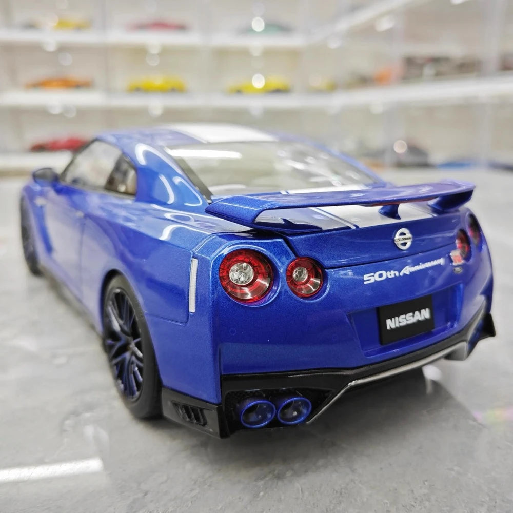 [MotorHelix] 1:18 Nissan 2019 GT-R R35 50th Anniversary bleu voiture miniature Die-Cast