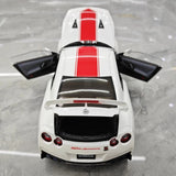 [MotorHelix] 1:18 Nissan 2019 GT-R R35 50th Anniversary blanc voiture miniature Die-Cast